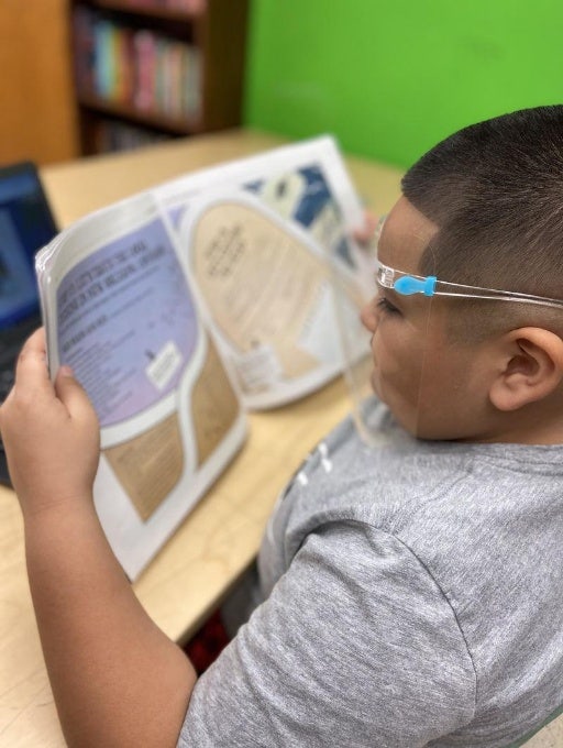 a kid Reading Learning Guide