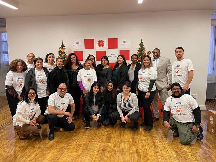 Lucha contra el hambre campaign