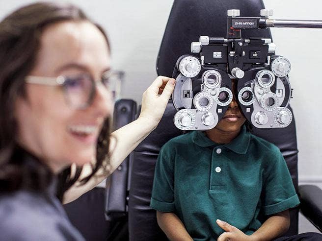 Partnerships Vision To Learn child at eye doctor