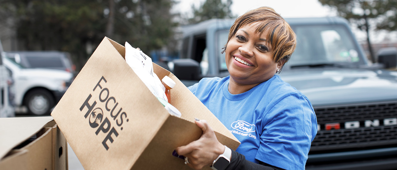 A woman doing volunteer work